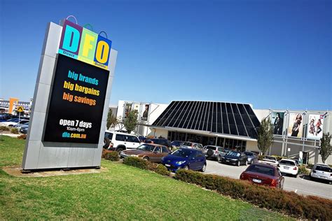 dfo moorabbin airport.